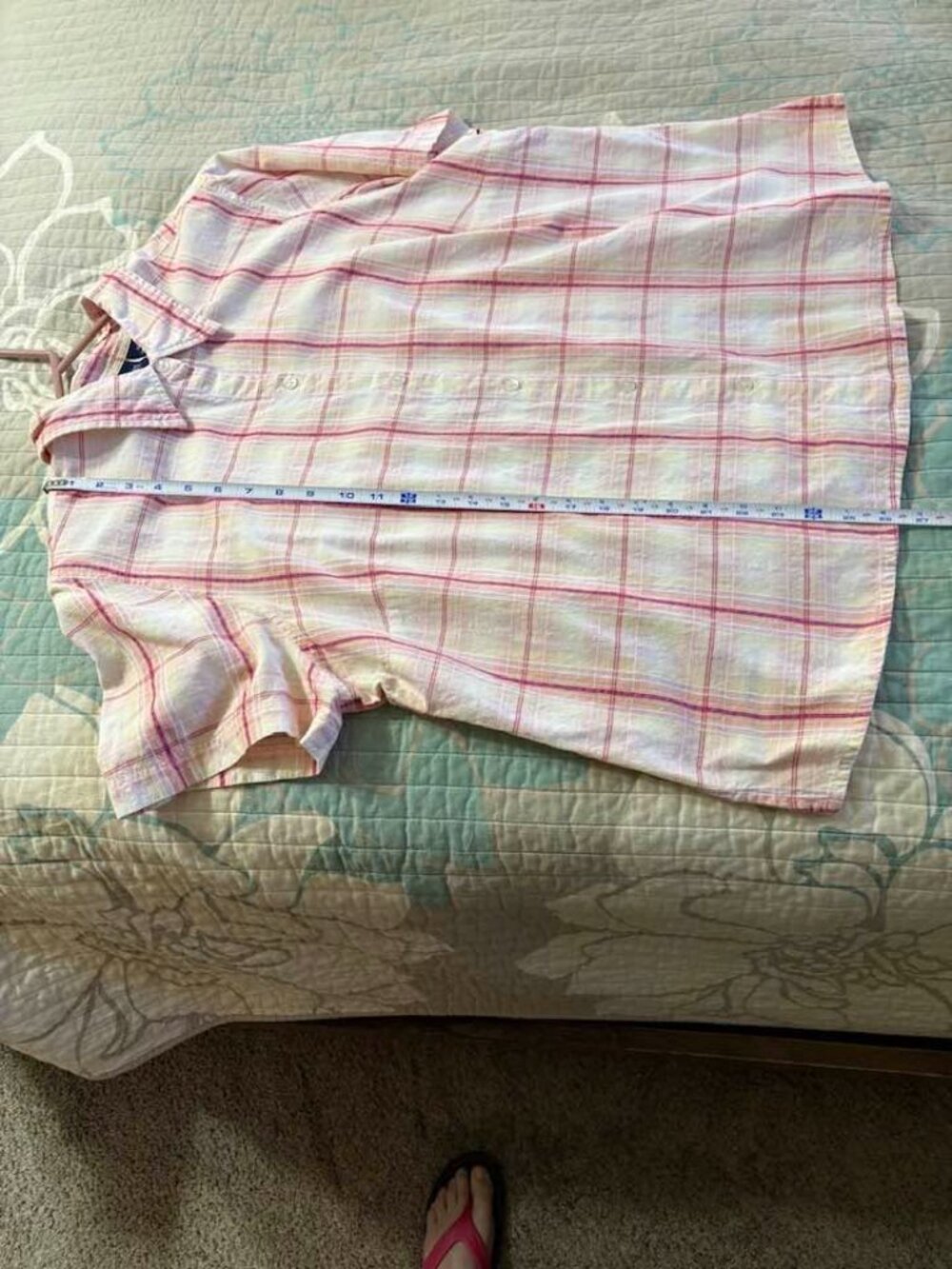 Basic Editions Button Up Blouse - Picture 4 of 7